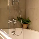 921 * ブカレスト