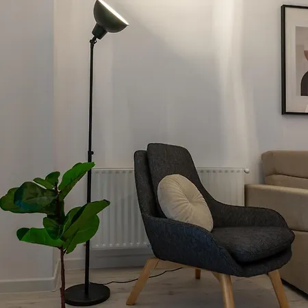 921 Apartment