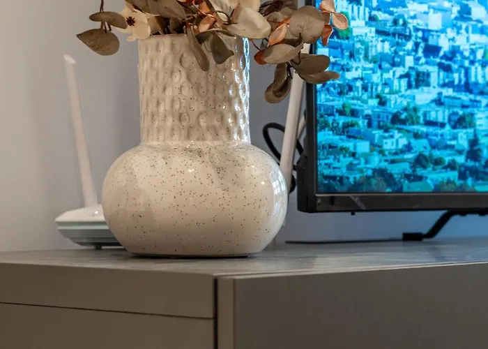 921 Бухарест