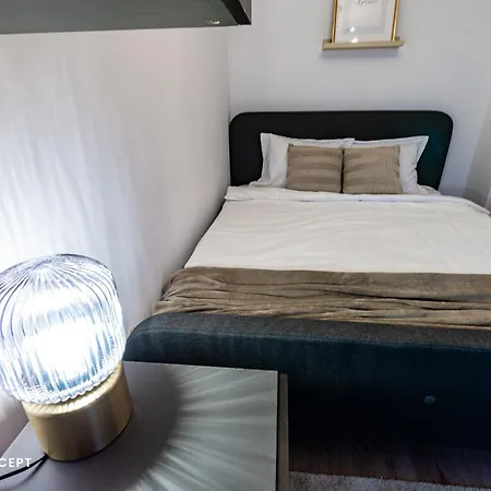 921 Apartmán